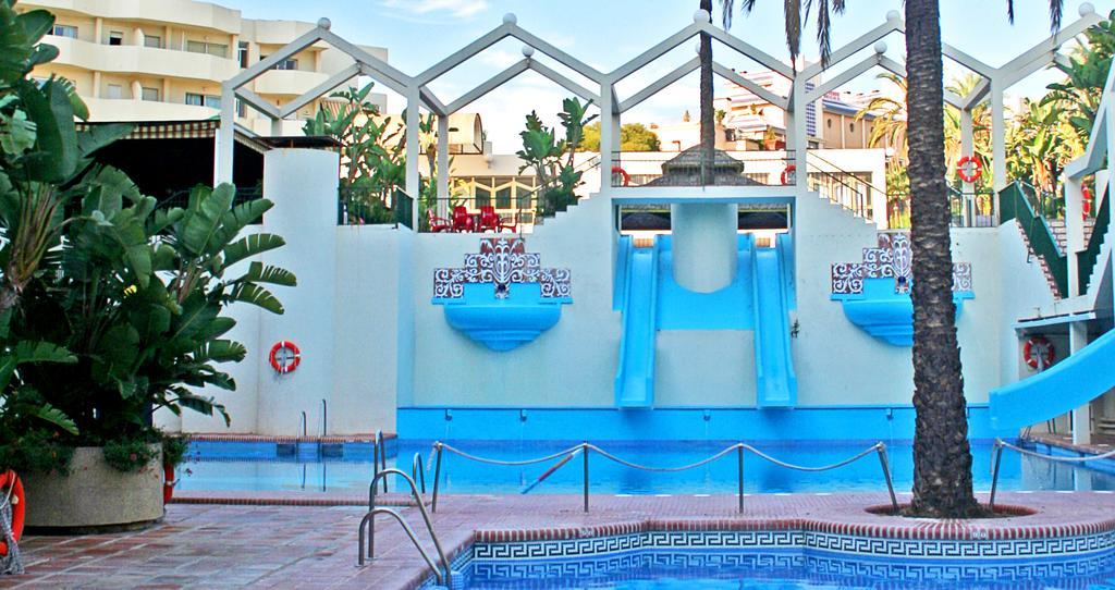 Clc Benal Beach Aparthotel Benalmádena Eksteriør billede