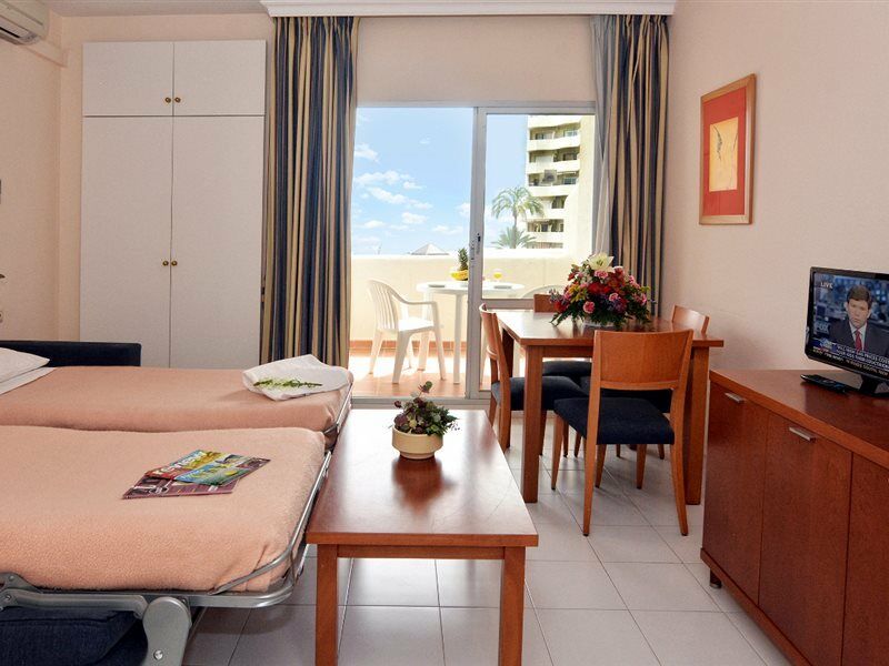 Clc Benal Beach Aparthotel Benalmádena Eksteriør billede
